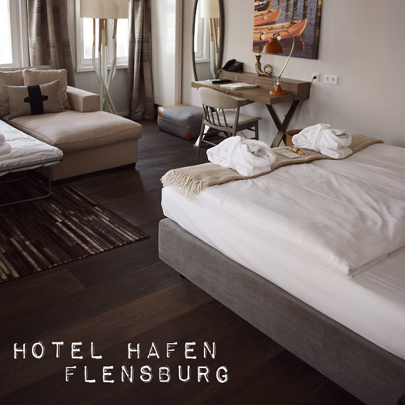 Family influencer promoting German hotel