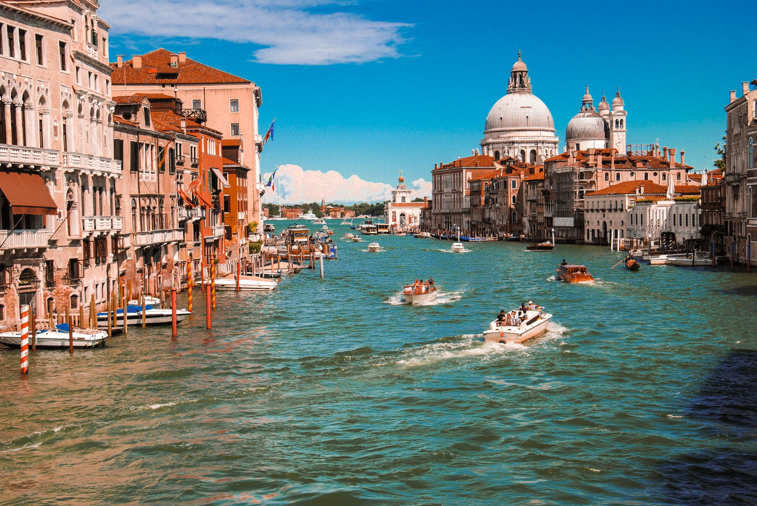 Related to represent the Italian National Tourist Board